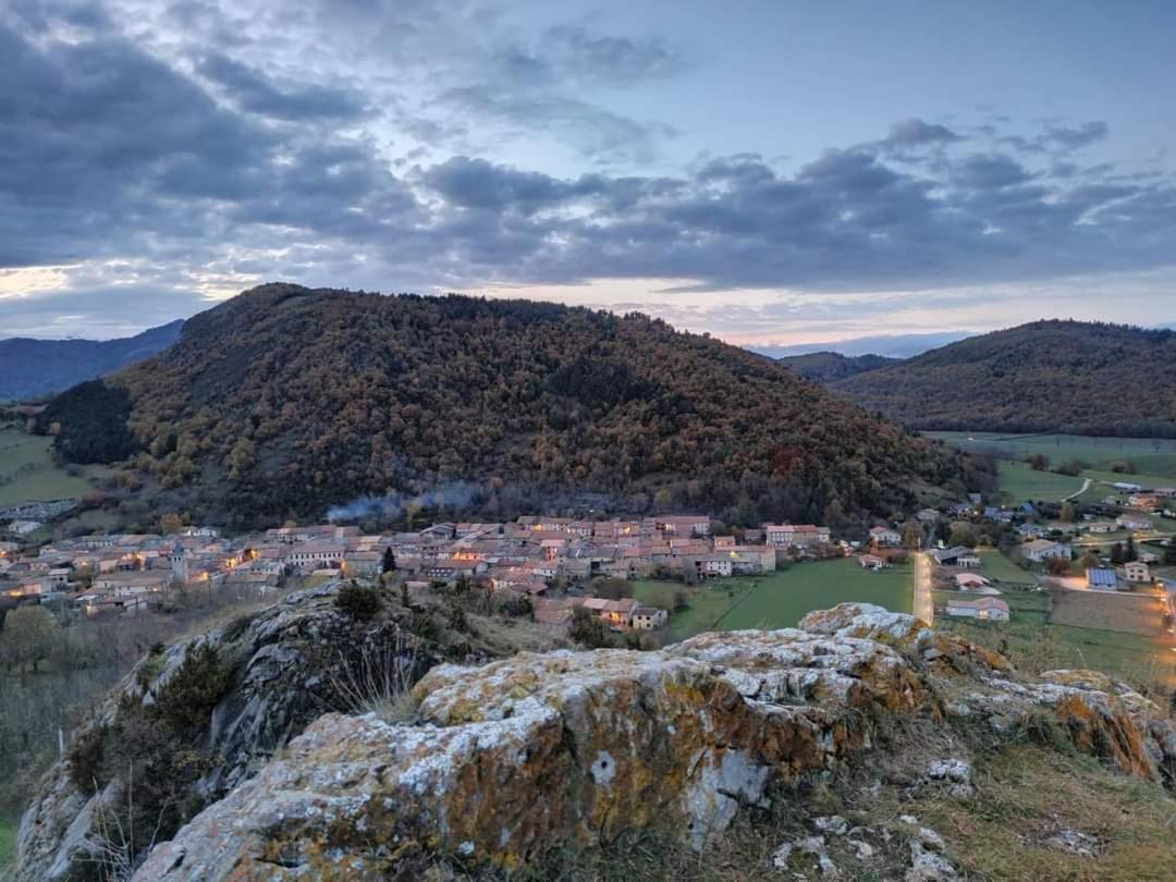 Lodge Tente Les Pommiers Glamping O Rendez-Vous En Demi-Pension Roquefeuil Eksteriør billede